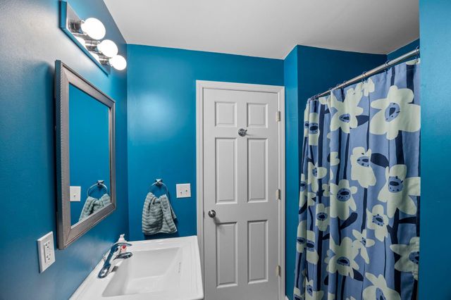 670 6th Street SE, Cokato, MN 55321