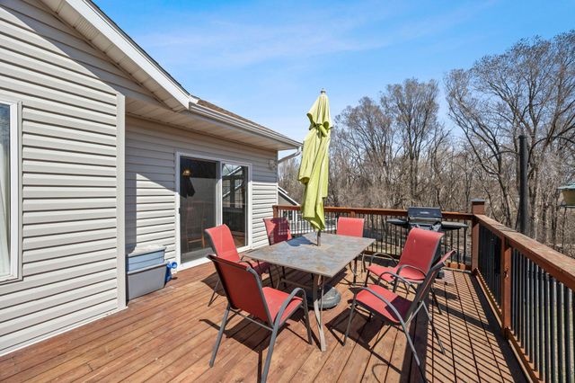 670 6th Street SE, Cokato, MN 55321