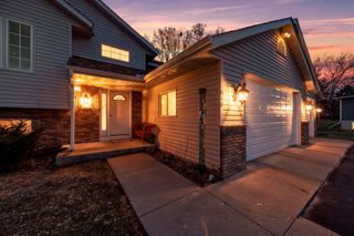 670 6th Street SE, Cokato, MN 55321