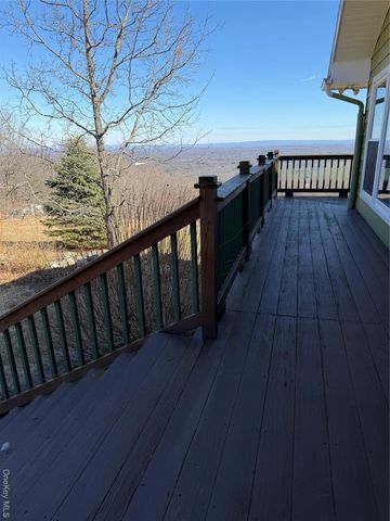 329 Mountain Road, Bloomingburg, NY 12721