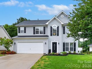 3416 Fairfax Woods Drive, Matthews, NC 28105