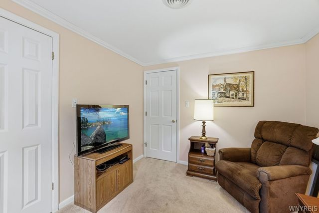 609 Morgan Drive, Lewiston, NY 14092