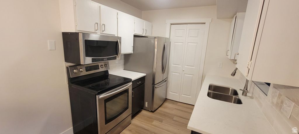 Image 9 of property listing at 6129 S 1300 E #V, Cottonwood Heights, UT 84121