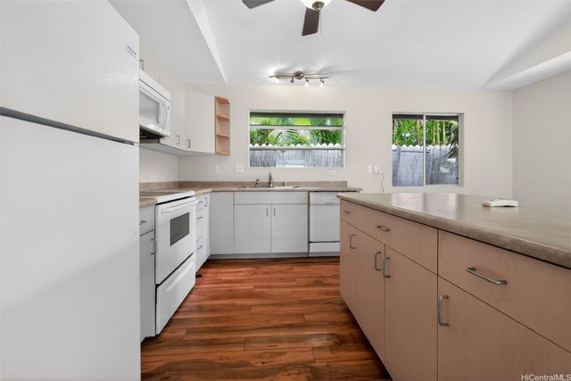 886 Mahealani Street, Kihei, HI 96753