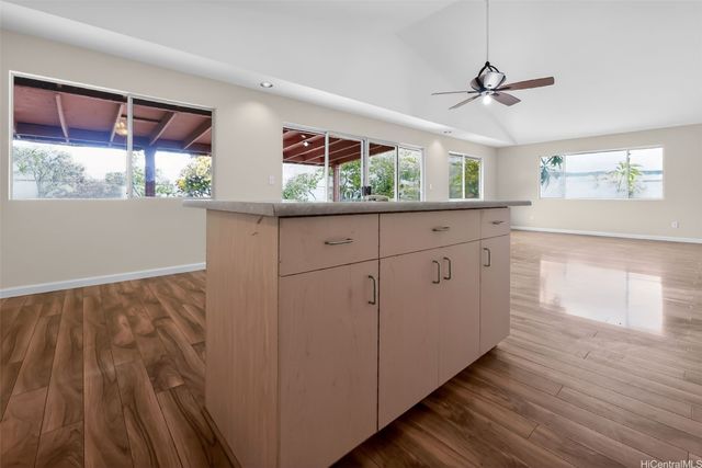 886 Mahealani Street, Kihei, HI 96753