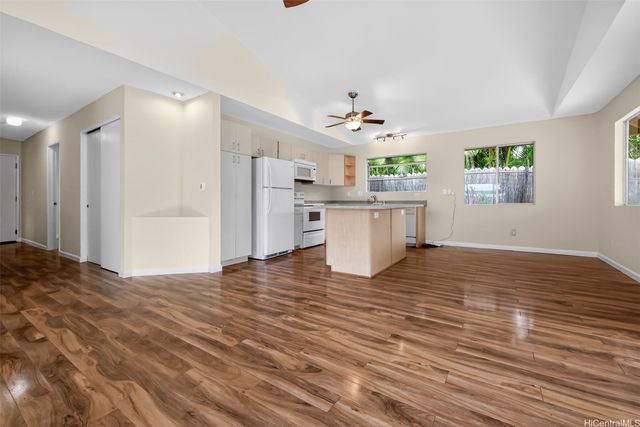 886 Mahealani Street, Kihei, HI 96753