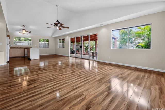 886 Mahealani Street, Kihei, HI 96753