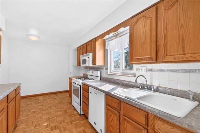 3604 Rosebriar Ave., Shaler, PA 15116