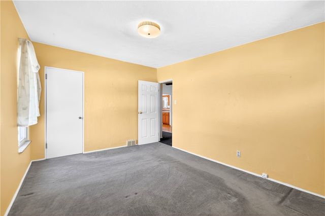 3604 Rosebriar Ave., Shaler, PA 15116