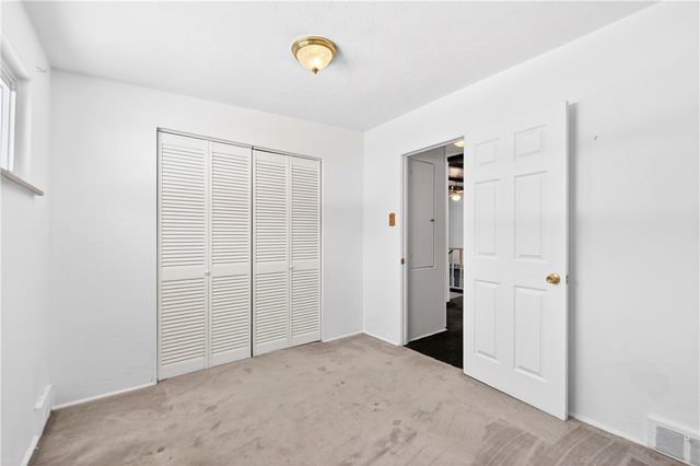 3604 Rosebriar Ave., Shaler, PA 15116