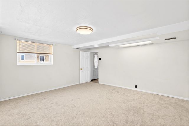3604 Rosebriar Ave., Shaler, PA 15116