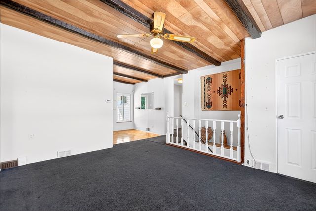 3604 Rosebriar Ave., Shaler, PA 15116