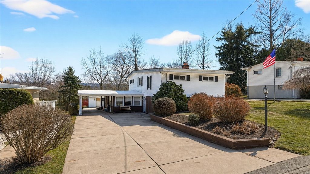 3604 Rosebriar Ave., Shaler, PA 15116