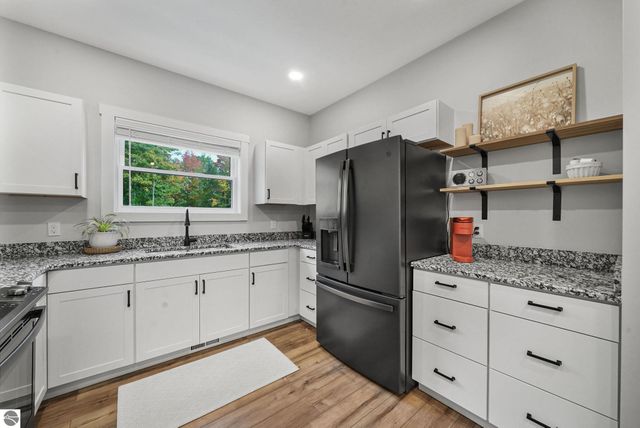 7661 Switchback Trail, Buckley, MI 49620