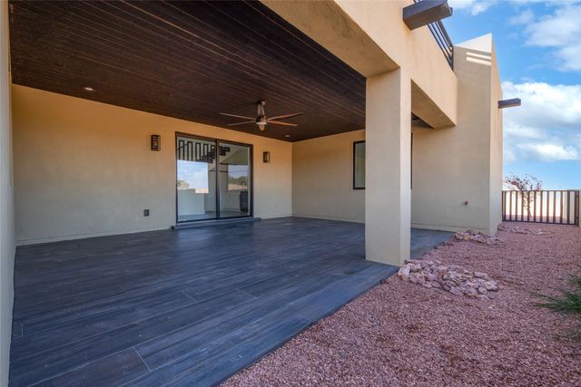 33 Blue Feather Road, Santa Fe, NM 87508