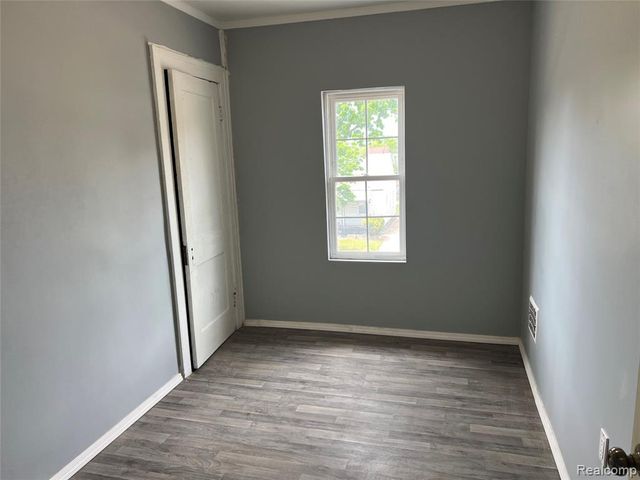 14238 Hubbell Street, Detroit, MI 48227