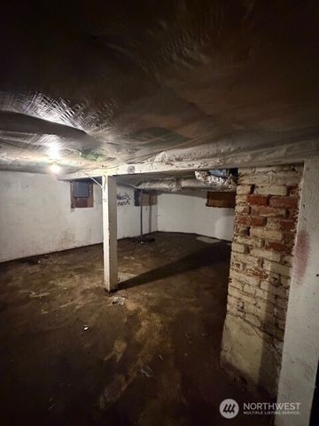 4825 S I Street, Tacoma, WA 98408