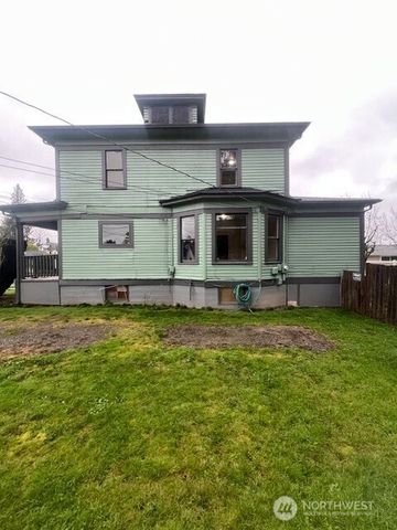 4825 S I Street, Tacoma, WA 98408