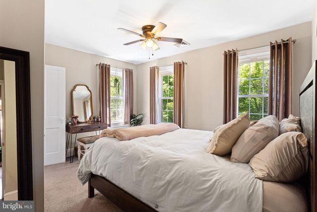 5 HADDON AVE, Gibbsboro, NJ 08026