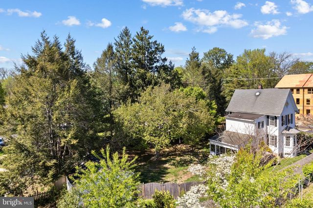 5 HADDON AVE, Gibbsboro, NJ 08026