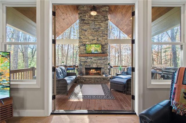 70 Avery Trail, Dahlonega, GA 30533