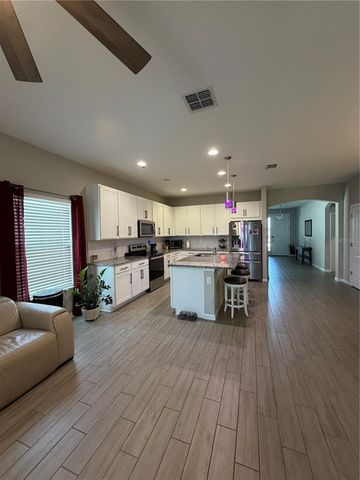 1073 CHELAN FALLS DRIVE, Deland, FL 32724