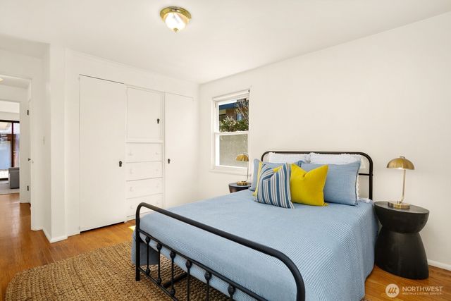 4015 W Prosper Street, Seattle, WA 98199