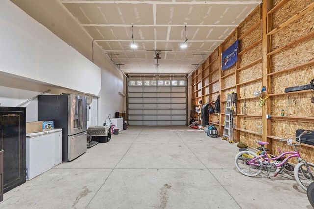 1020 W Owens Rd, Deer Park, WA 99006