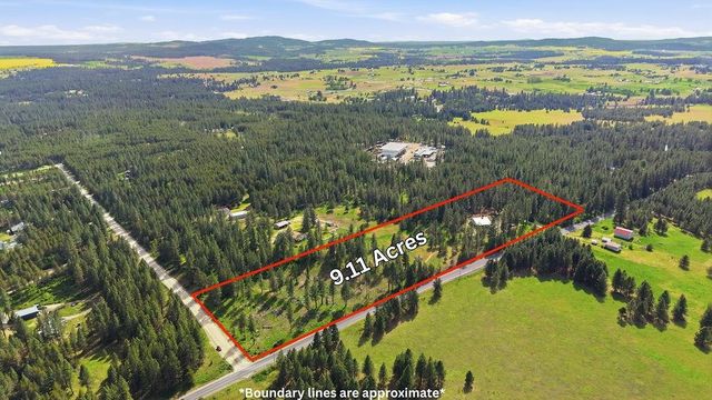 1020 W Owens Rd, Deer Park, WA 99006