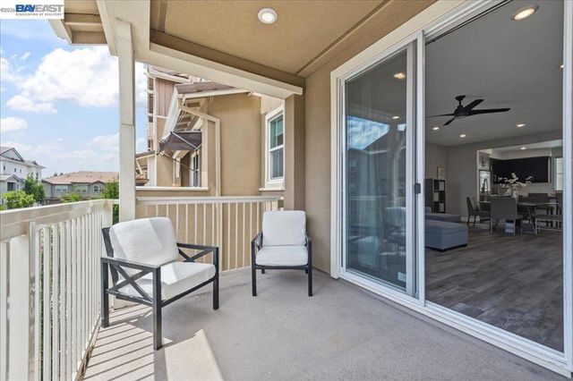 112 Apricot St, Livermore, CA 94551
