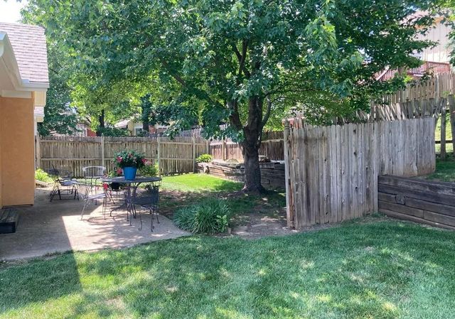 11318 King Street, Overland Park, KS 66210
