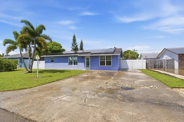 19074 SE FEARNLEY Drive, Jupiter, FL 33469