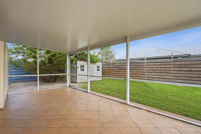 19074 SE FEARNLEY Drive, Jupiter, FL 33469