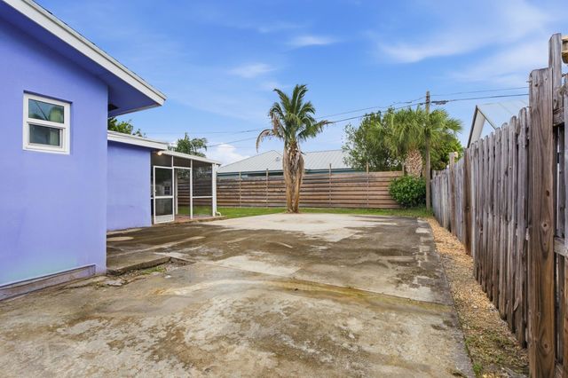 19074 SE FEARNLEY Drive, Jupiter, FL 33469