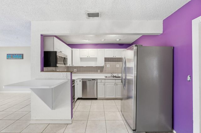 19074 SE FEARNLEY Drive, Jupiter, FL 33469