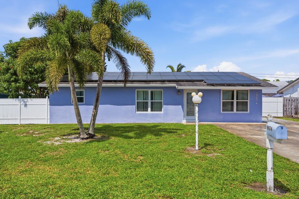 19074 SE FEARNLEY Drive, Jupiter, FL 33469