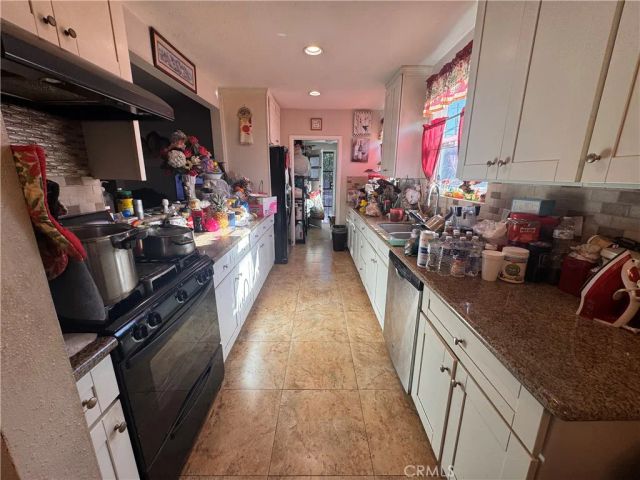 1824 E Mcmillan, Compton, CA 90221
