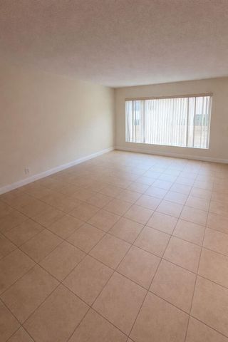 7910 Taft Street 109, Pembroke Pines, FL 33024