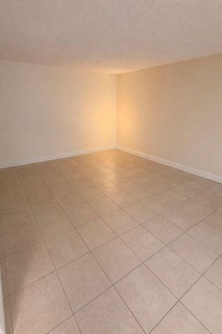 7910 Taft Street 109, Pembroke Pines, FL 33024