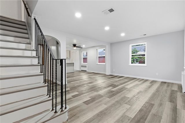 1011 Taylor St, N Versailles, PA 15137