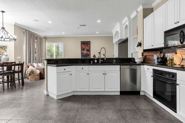 16138 SW 15th Street, Pembroke Pines, FL 33027