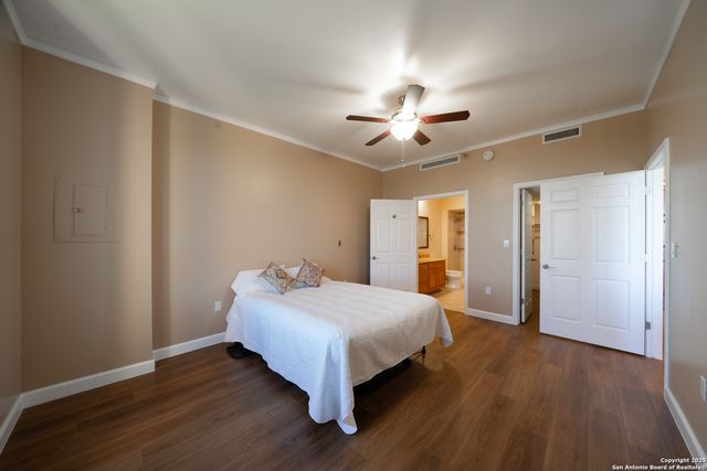 1 Towers Park Ln Apt 2004, San Antonio, TX 78209