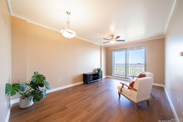 1 Towers Park Ln Apt 2004, San Antonio, TX 78209