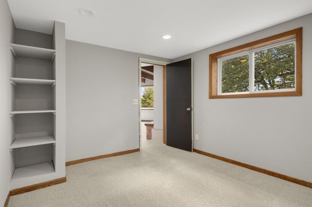 16379 County Road 14, Elk River, MN 55330