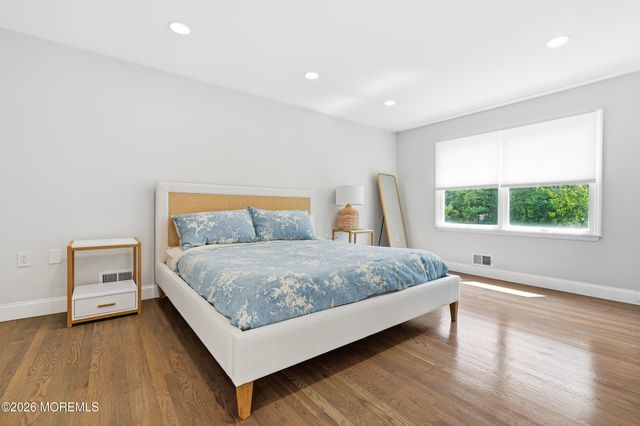 445 Slocum Place, Oakhurst, NJ 07755