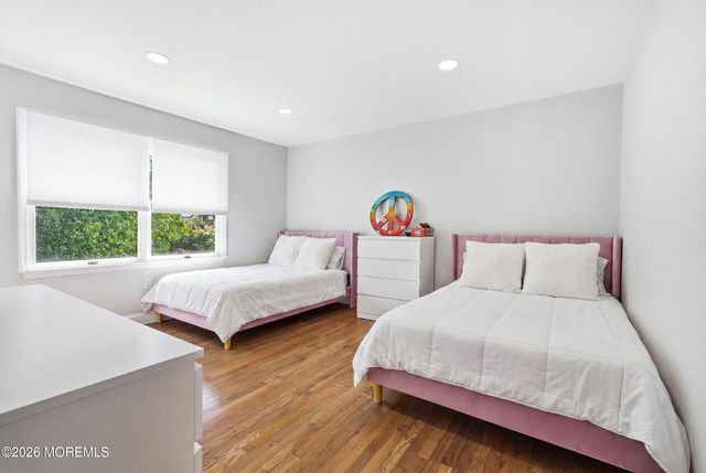 445 Slocum Place, Oakhurst, NJ 07755