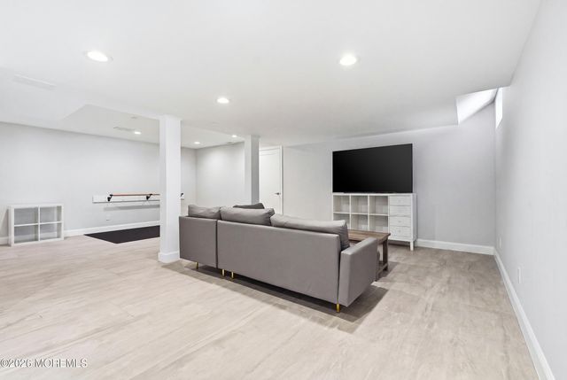 445 Slocum Place, Oakhurst, NJ 07755