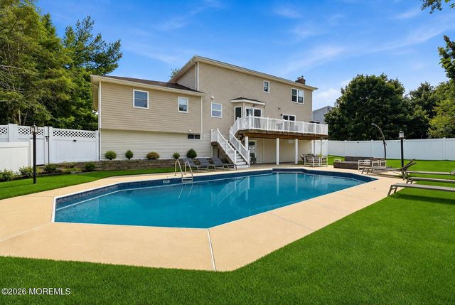 445 Slocum Place, Oakhurst, NJ 07755