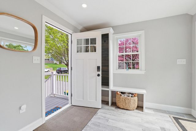 62 Fulton St, Norwood, MA 02062