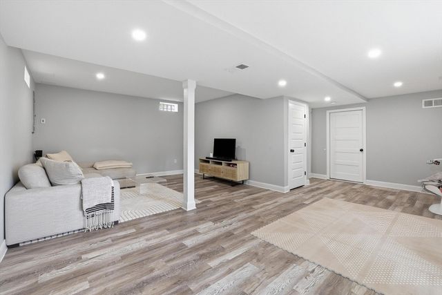 62 Fulton St, Norwood, MA 02062